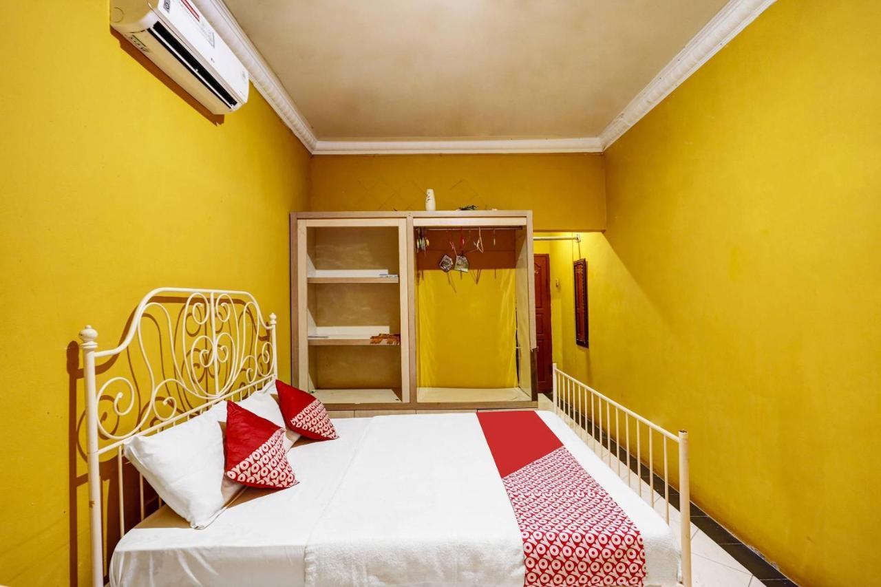 Spot On 91196 Manisee 2 Homestay Syariah Tanjunguma Buitenkant foto