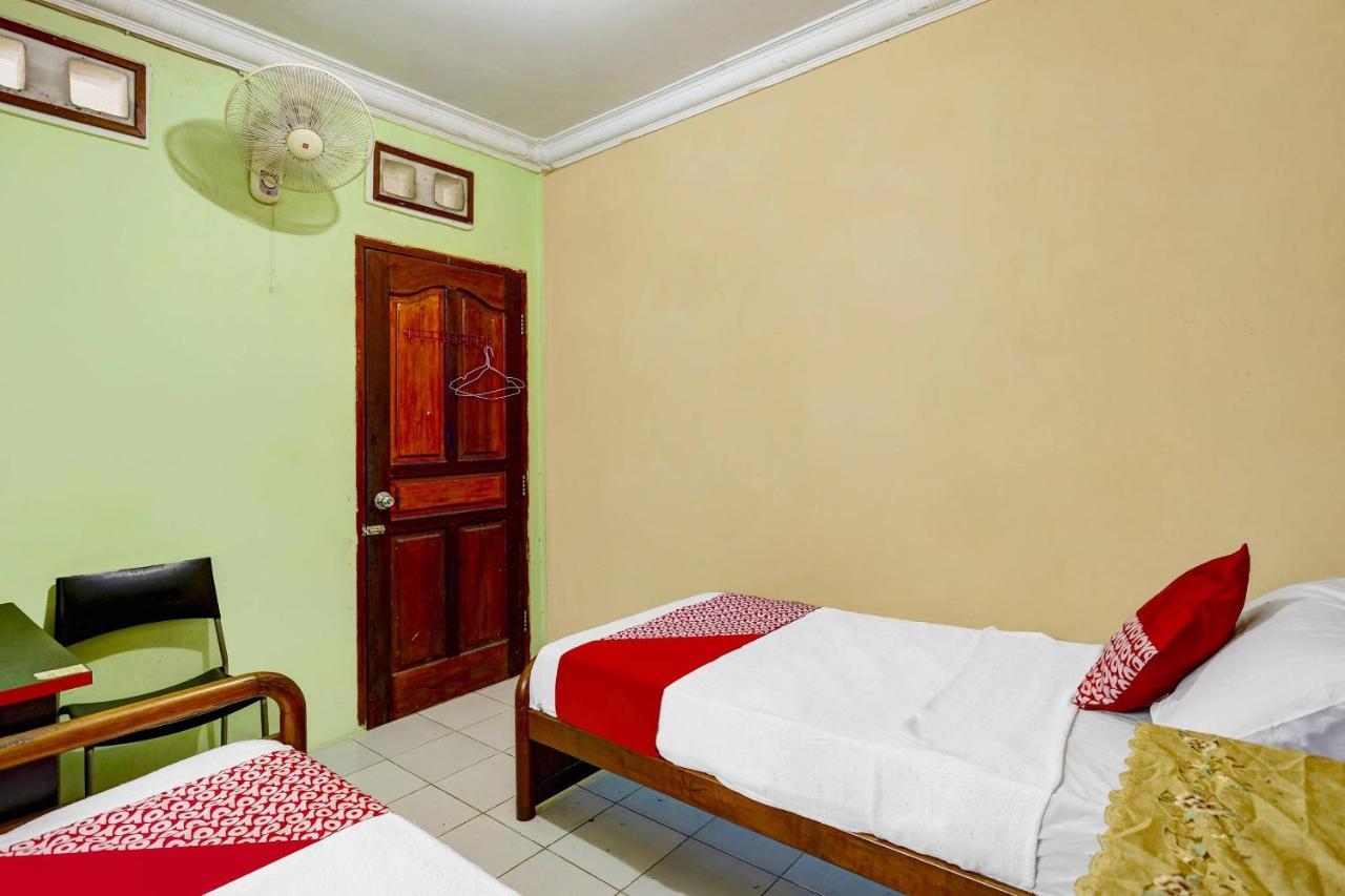 Spot On 91196 Manisee 2 Homestay Syariah Tanjunguma Buitenkant foto